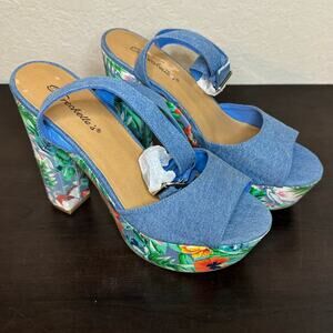 NWOT Breckelle’s Jolene Platform Heels Shoes Denim and Floral size 8.5 Peeptoe